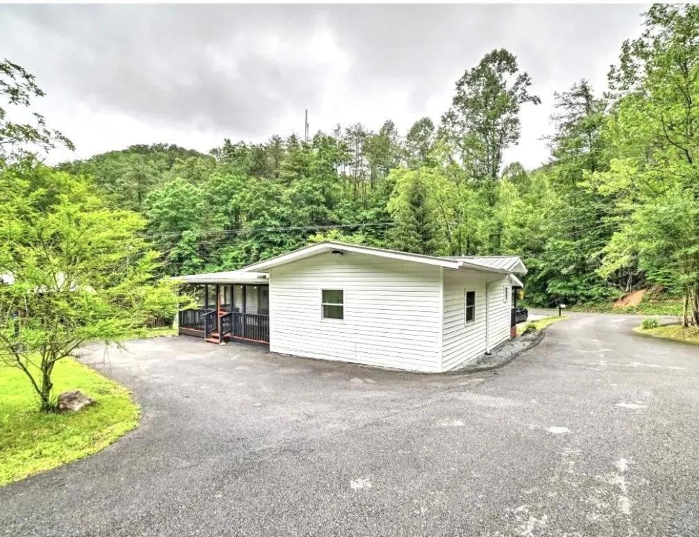 Modern Style, Arcade, Fire Pit, Pet Friendly Villa Pigeon Forge Buitenkant foto